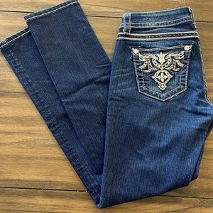 Women’s Miss Me Skinny Jeans. Size 25. Like new condition.
